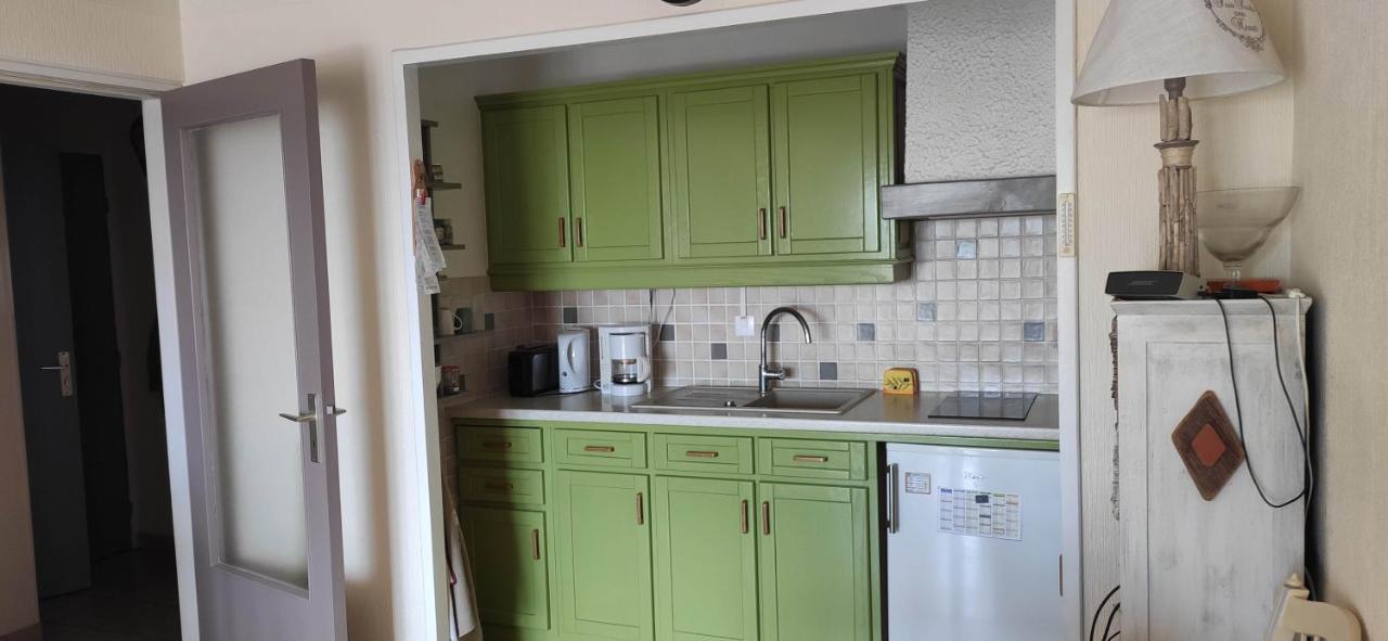 Appartement Lumineux Vue Mer Fréjus 外观 照片